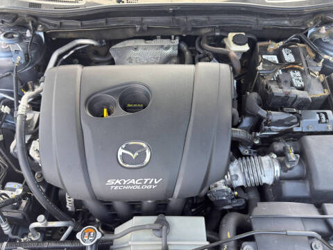 2016 Mazda MAZDA3 i Touring