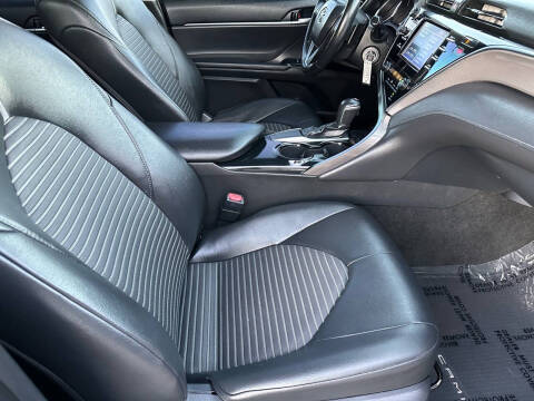 2018 Toyota Camry SE