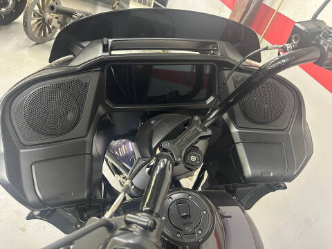 2025 Harley-Davidson Super Glide Custom