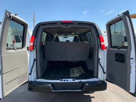 2023 Chevrolet Express LS 3500