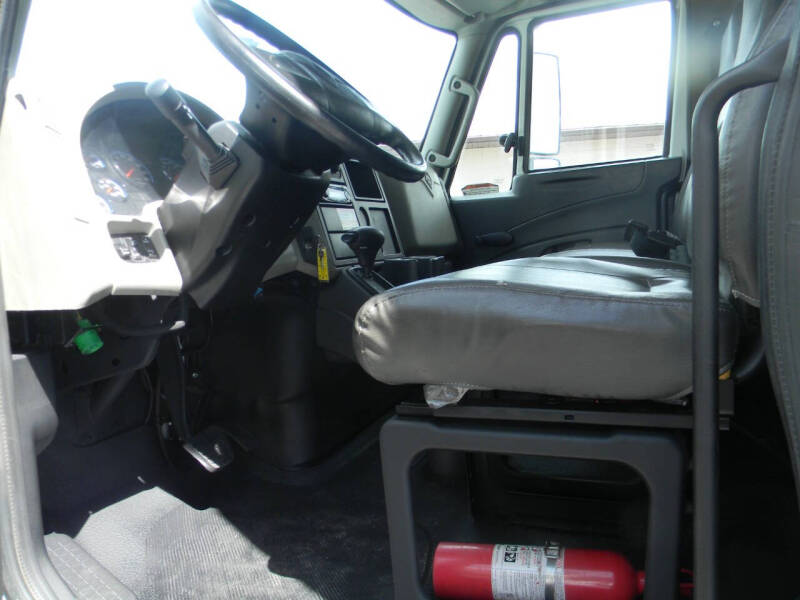 2017 International DuraStar 4300