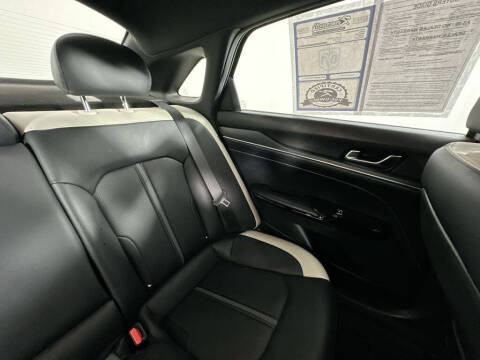 2025 Kia K5