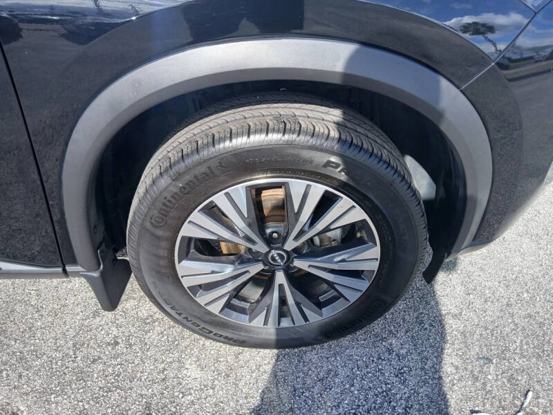 2022 Nissan Rogue SV