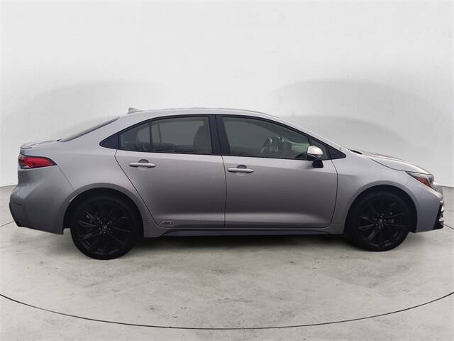 2024 Toyota Corolla Hybrid SE