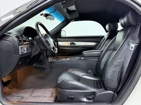 2003 Ford Thunderbird Deluxe