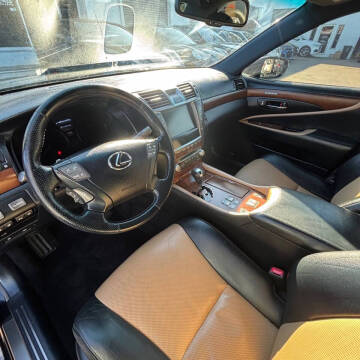 2012 Lexus LS 460