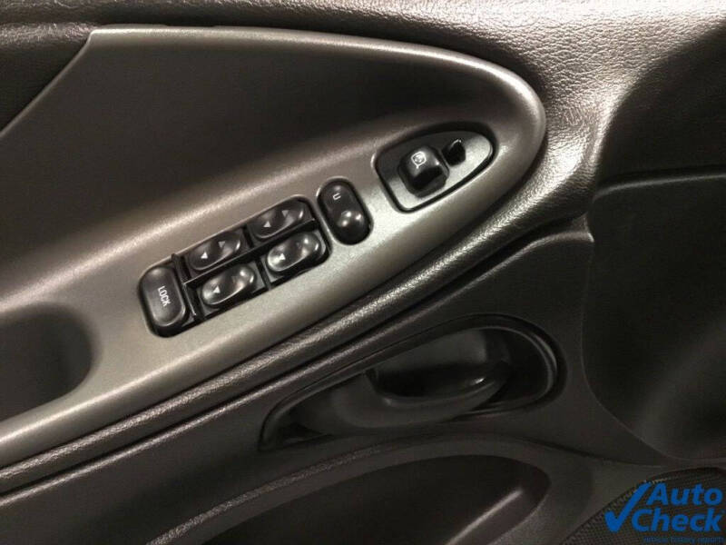 2003 Ford Mustang