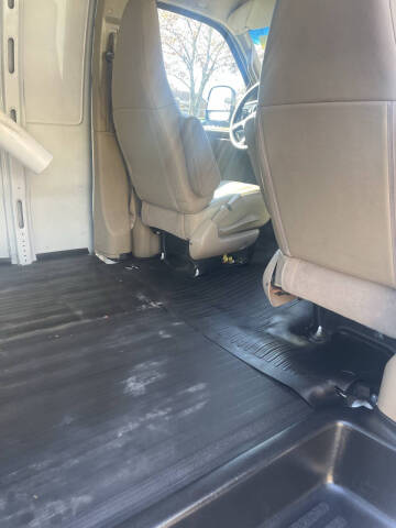 2019 Chevrolet Express 2500