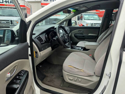 2016 Kia Sedona LX
