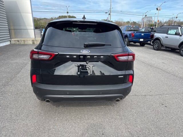 2025 Ford Escape Hybrid ST-Line