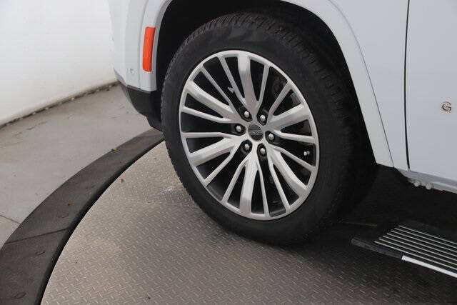 2024 Jeep Grand Wagoneer L Series III