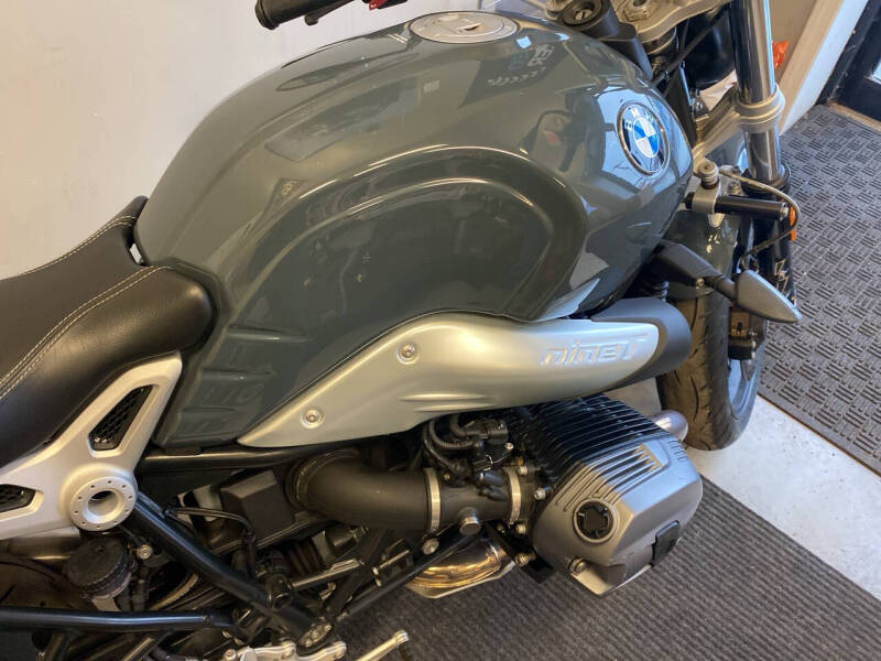 2019 BMW R nine T
