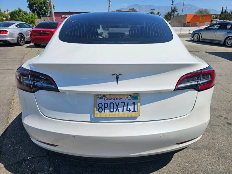 2020 Tesla Model 3 Standard Range Plus