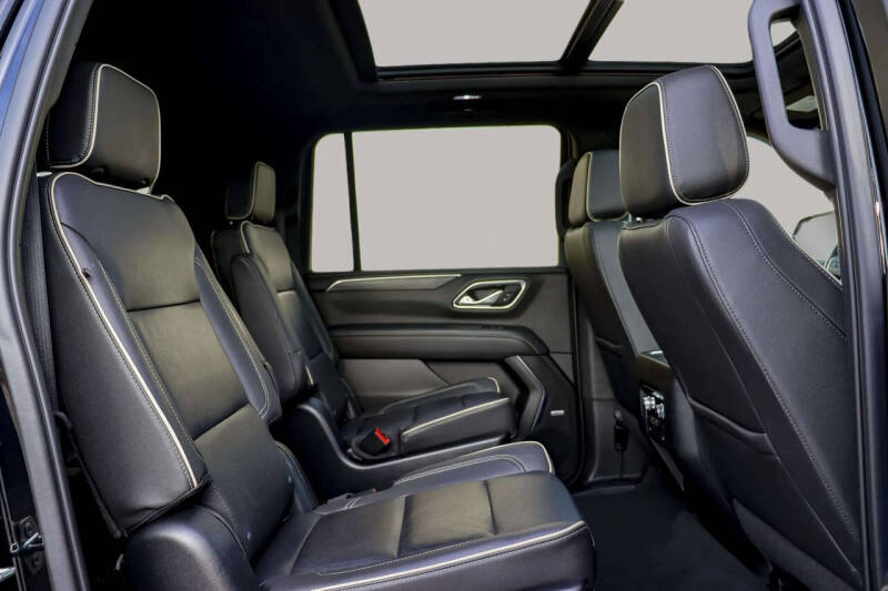 2022 GMC Yukon XL SLT
