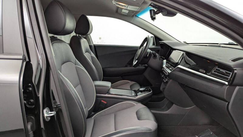 2022 Kia Niro EV EX