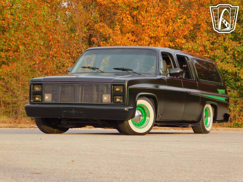 1988 Chevrolet Suburban R10