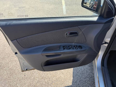 2009 Kia Rio5