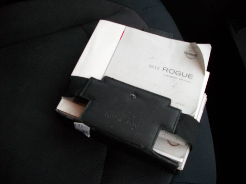 2012 Nissan Rogue S