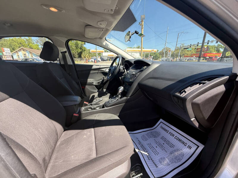 2015 Ford Focus SE