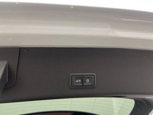 2024 Audi SQ8 e-tron quattro Prestige