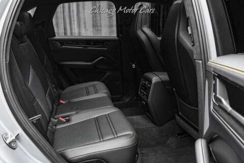 2025 Porsche Cayenne GTS