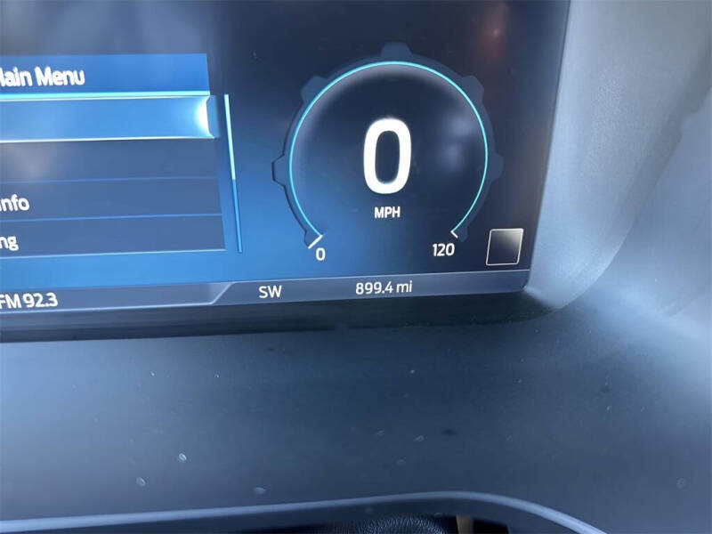 2022 Ford F-150 Lightning XLT