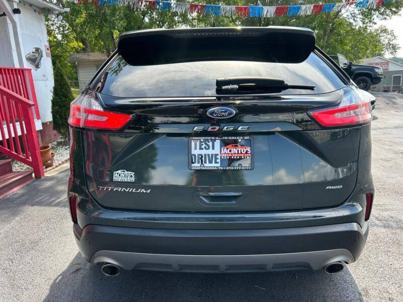 2023 Ford Edge Titanium