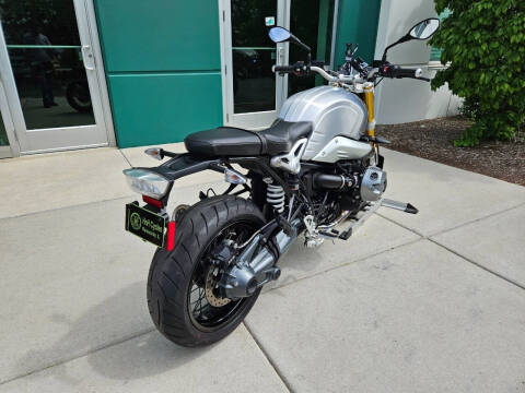 2016 BMW R NineT Base
