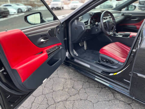 2019 Lexus ES 350 F SPORT