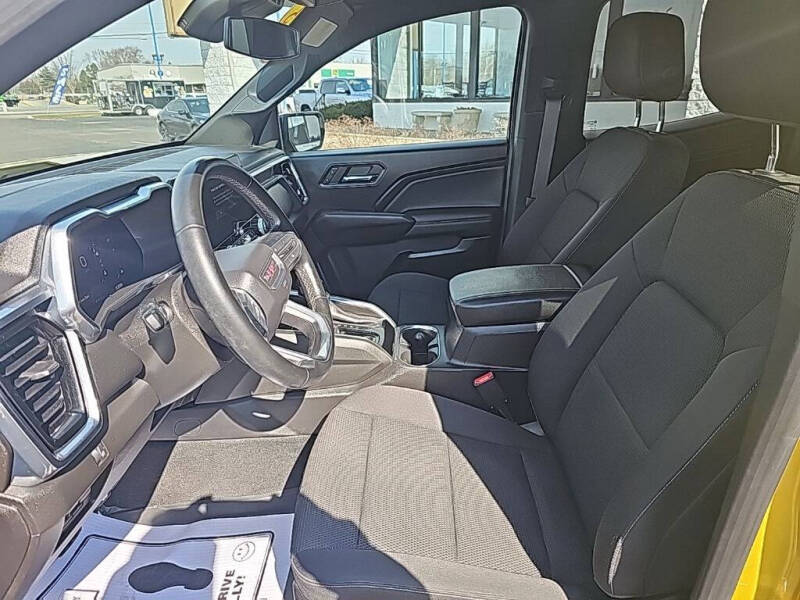2023 GMC Canyon Elevation