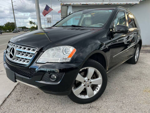 2011 Mercedes-Benz M-Class for sale at Auto Loans and Credit in Hollywood FL