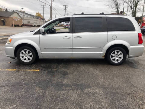 2012 Chrysler Town and Country for sale at EZ AUTO GROUP in Cleveland OH