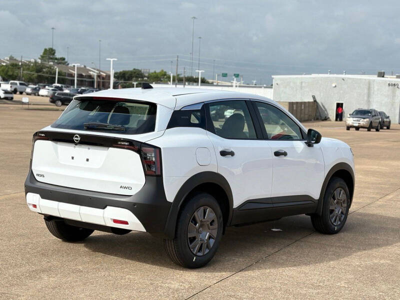 2026 Nissan Kicks S