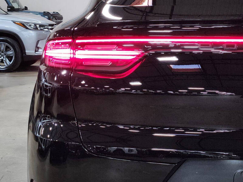 2023 Porsche Cayenne