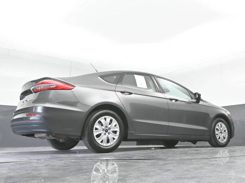 2019 Ford Fusion S