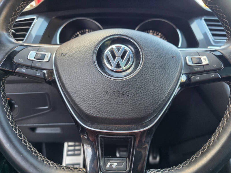 2021 Volkswagen Tiguan SE R-Line Black