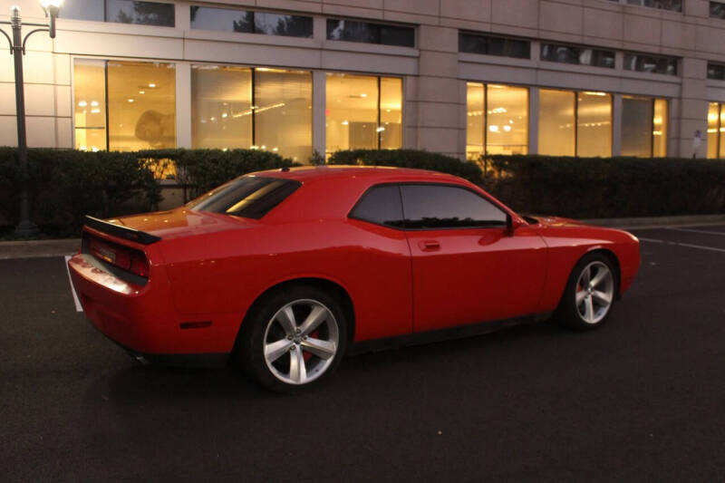 2008 Dodge Challenger SRT8