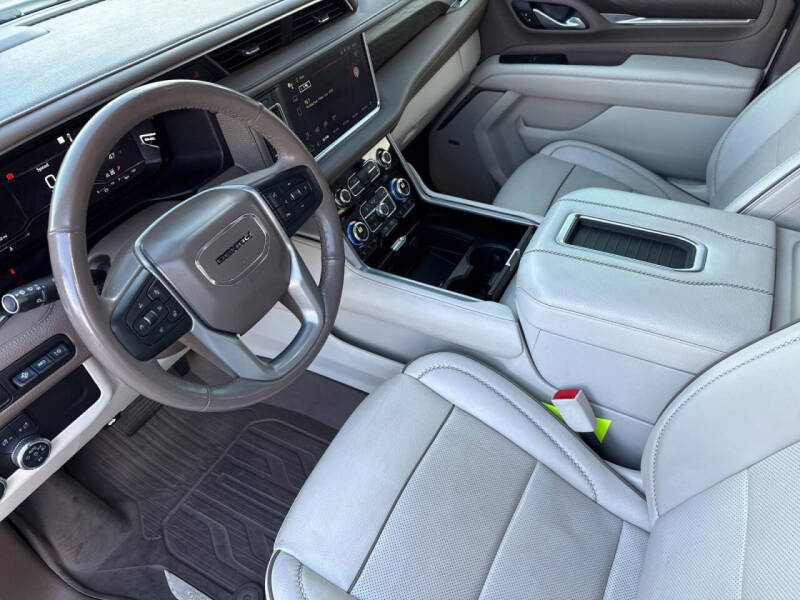 2022 GMC Yukon Denali