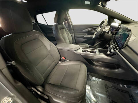 2026 Chevrolet Equinox EV LT 1