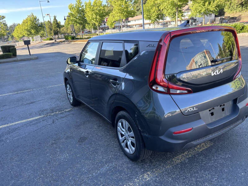 2022 Kia Soul LX