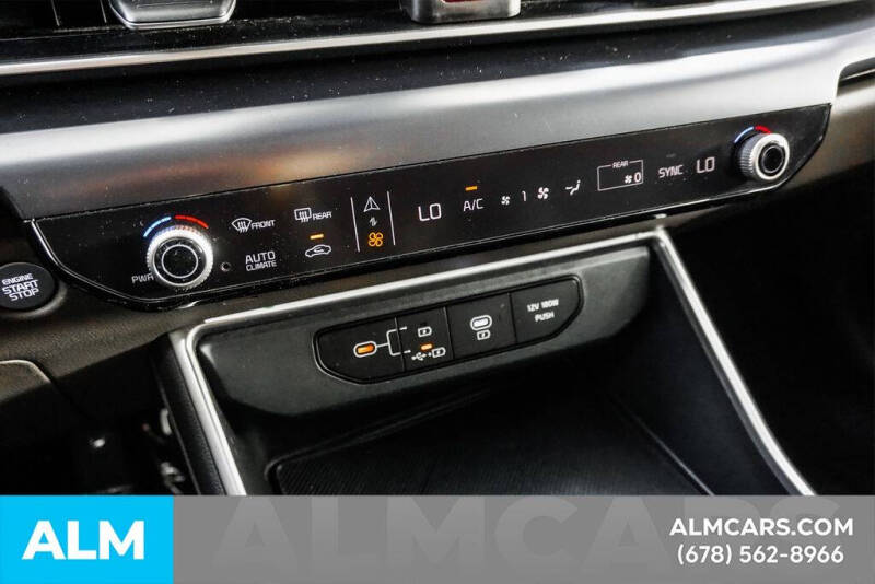 2025 Kia Carnival LXS