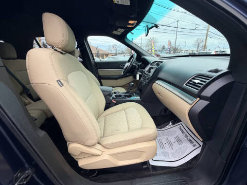 2017 Ford Explorer