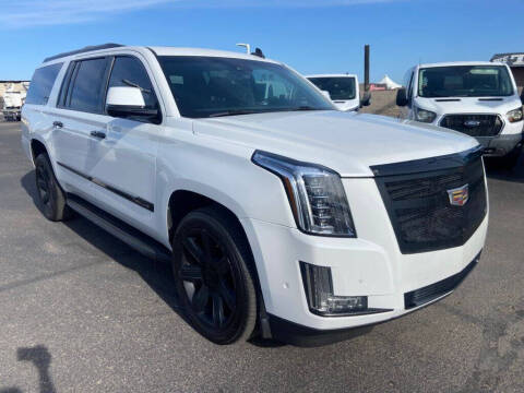 2017 Cadillac Escalade ESV Luxury
