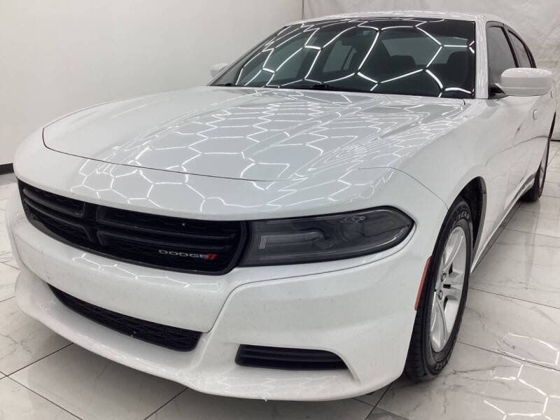 2020 Dodge Charger SXT's photo