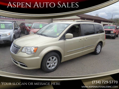 2011 Chrysler Town and Country for sale at Aspen Auto Sales in Wayne MI
