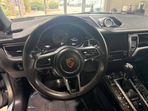 2018 Porsche Macan S