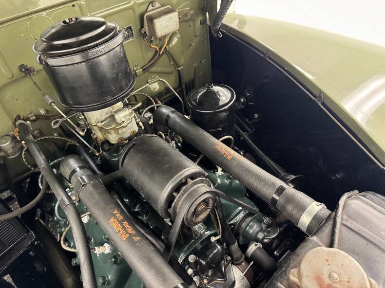 1941 Ford Super Deluxe