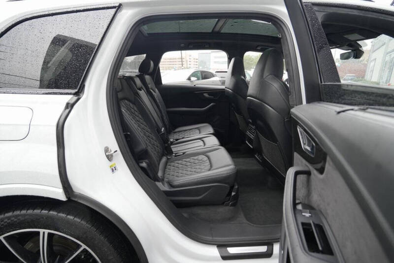 2020 Audi SQ7 4.0T quattro Prestige