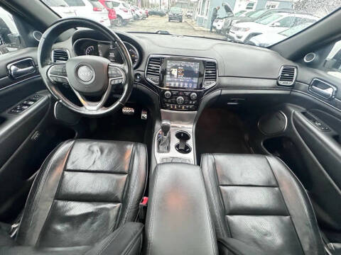 2020 Jeep Grand Cherokee Overland