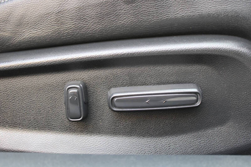 2019 Honda Insight Touring